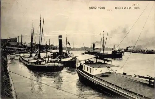 Ak Uerdingen Krefeld am Niederrhein, Blick auf Dampfer und Frachtschiffe auf dem Rhein