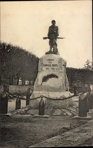 Ak Lormes Nièvre, Monument aux Morts