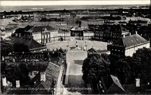 Ak København Kopenhagen Dänemark, View over Amalienborg Palace-Courtyard