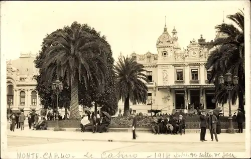 Foto Ak Monte Carlo Monaco, Le Casino, Außenansicht, Straße