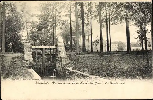 Ak Rarschof Niederlande, Sluiske op de Vest, La Petite Ecluse du Boulevard, Staudamm, Bäume