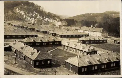 Foto Ak Ludwigswinkel in der Pfalz, Camp de Ludwigswinkel, Baracken