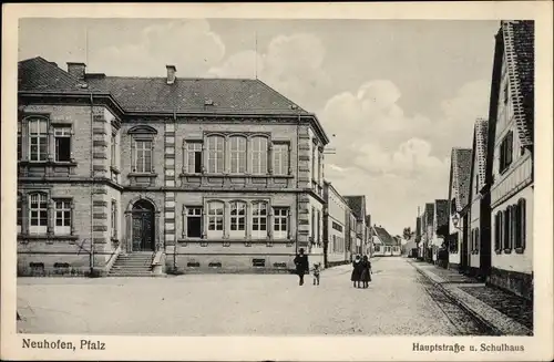 Ak Neuhofen in der Pfalz, Hauptstraße und Schulhaus