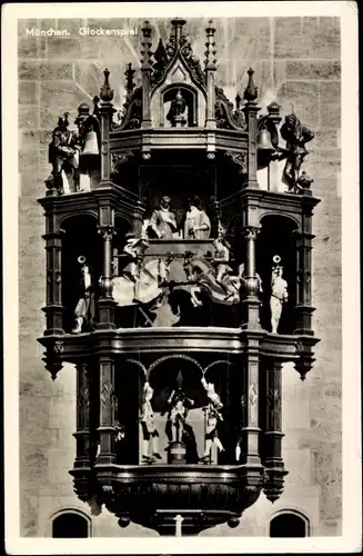 Ak München Bayern, Glockenspiel, A. Lengauer 172