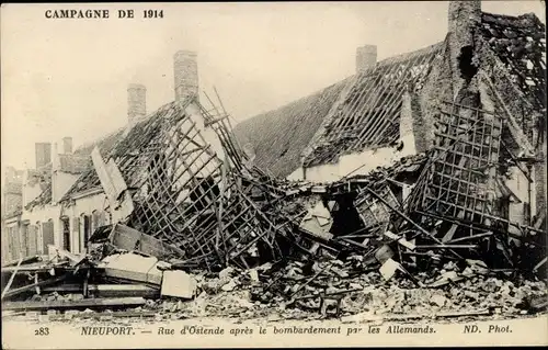 Ak Nieuport Meurthe et Moselle, Rue d'Ostende apres le bombardement par les Allemands, 1. Weltkrieg