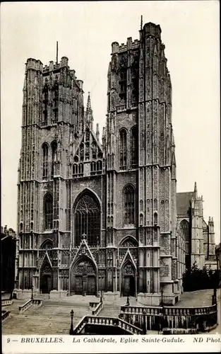 Ak Bruxelles Brüssel, La Cathedrale, Eglise Sainte-Gudule, Kirche