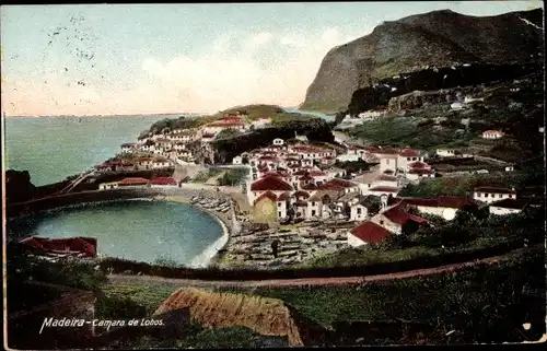 Ak Madeira Portugal, Camara de Lobos, Bucht, Siedlung mit Hafen