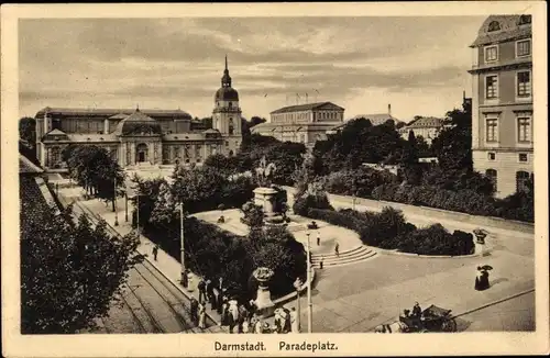 Ak Darmstadt in Hessen, Paradeplatz, Denkmal