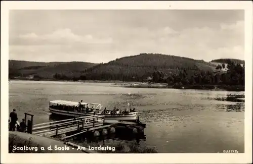 Ak Saalburg in Thüringen, Stausee, Am Landesteg, Schiff