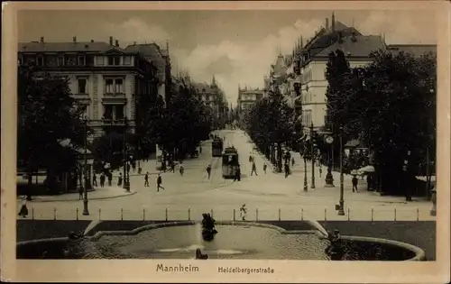 Ak Mannheim am Rhein, Straßenbahn 1 und 2 in der Heidelbergerstraße, Springbrunnen