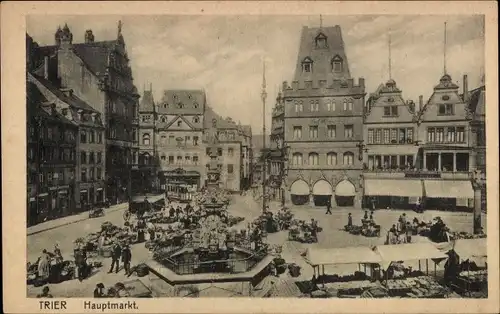 Ak Trier an der Mosel, Hauptmarkt, Stände, Brunnen