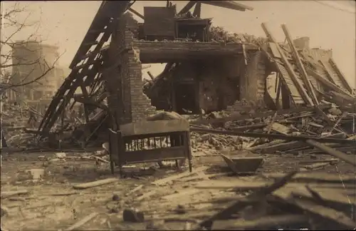 Foto Ak Oppau Ludwigshafen am Rhein, Explosion des Stickstoffwerkes 1921