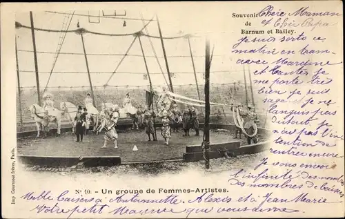 Ak Zirkus, Un groupe de Femmes Artistes, Zirkuspferde