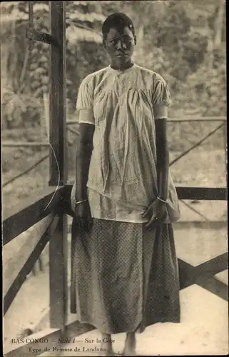 Ak Bas Congo, Type de Femme de Landana
