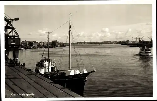 Ak Kiel Schleswig Holstein, Hafenpartie, Kutter, Dampfer