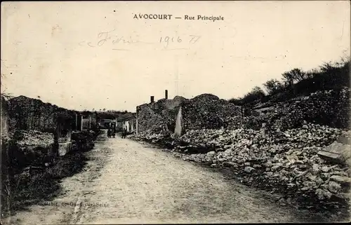 Ak Avocourt Meuse, Rue Principale, Trümmer