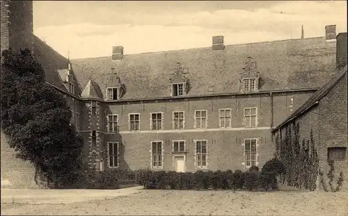 Ak Westerloo Westerlo Flandern Antwerpen, Abdij van Tongerloo, Bouw van 1547, Gebäude mit Vorplatz