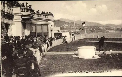 Ak Monte Carlo Monaco, Tir aux pigeons, Tontaubenschießen, Sportschießen, Schütze beim Anvisieren