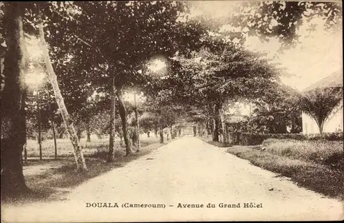 Ak Douala Duala Kamerun, Avenue du Grand Hotel