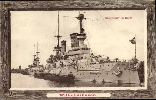 Ak Wilhelmshaven, Deutsches Kriegsschiff im Hafen, SMS Kaiser Friedrich III, Kaiserliche Marine