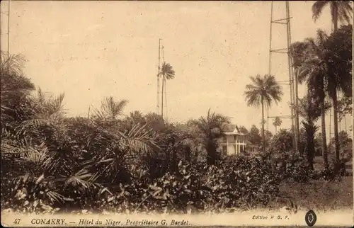 Ak Konakry Conakry Guinea, Hotel du Niger, Gartenansicht