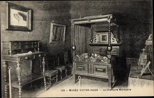 Ak Kanalinsel Guernsey, Victor Hugo's Residence, Hauteville House, Musée, La Chambre Mortuaire
