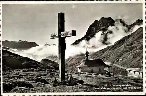 Ak Uri Kt Schweiz, Klausenpasshöhe, Bruderklausenkapelle, Windgaelle