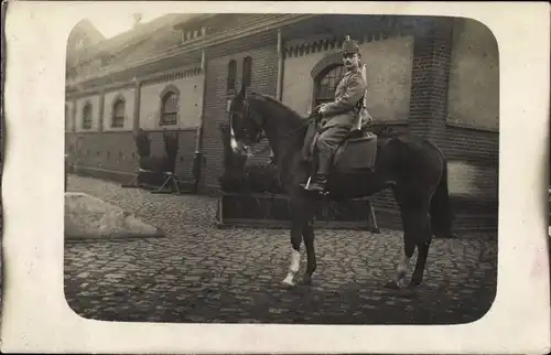 Foto Ak Deutscher Soldat zu Pferde, Telegraphen-Batl. 1
