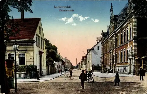 Ak Luckenwalde Kreis Teltow Fläming, Blick in die Wilhelmstraße, Kinder