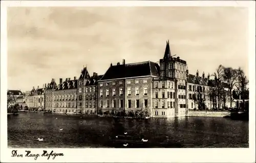 Ak Den Haag Südholland Niederlande, Hofvijver, Häuserreihe am Wasser