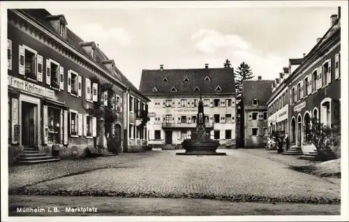 Ak Müllheim im Kreis Breisgau Hochschwarzwald, Partie am Marktplatz, Geschäft