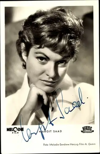 Ak Schauspielerin Margit Saad, Portrait, Autogramm