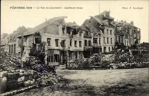 Ak Péronne Somme, La Rue du Gladimont, 1919, Trümmer