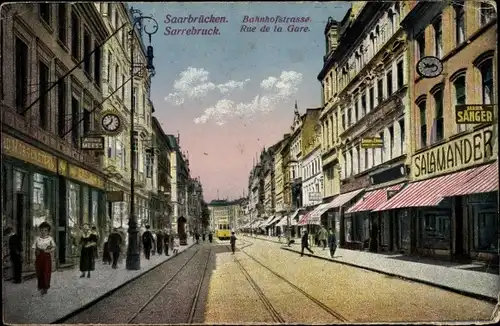 Ak Saarbrücken im Saarland, Bahnhofstraße, Geschäfte