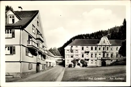 Ak Bad Griesbach im Schwarzwald, Am Kurhaus, Außenansicht