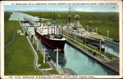 Ak Panamakanal Panama, U.S.S. Maryland in Middle East Chamber, Gatun Locks