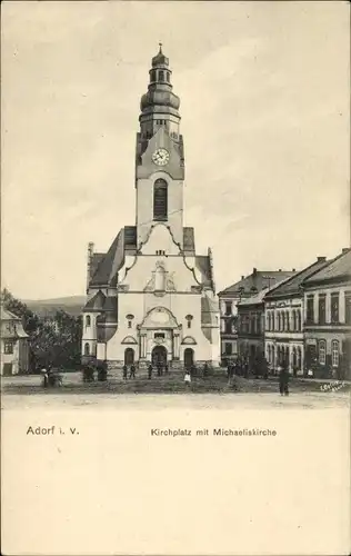 Ak Adorf im Vogtland, Kirchplatz mit Michaeliskirche