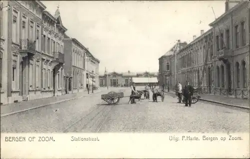 Ak Bergen op Zoom Nordbrabant Niederlande, Stationstraat