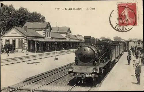 Ak Gien Loiret, La Gare, Bahnhof Gleisseite, Eisenbahn
