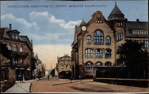 Ak Kaiserslautern in der Pfalz, Burgstraße mit höhrer weiblicher Bildungsanstalt