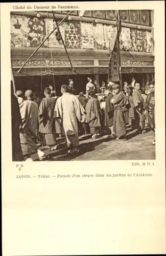 Ak Tokyo Japan, Parade d'un cirque dans les jardins de l'Asakusa