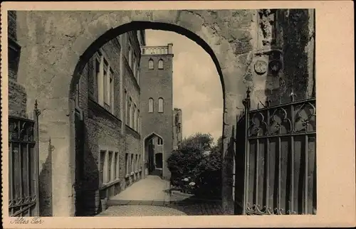 Ak Remagen am Rhein, Frauenschule St. Anna, Altes Tor