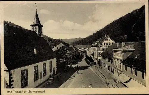 Ak Bad Teinach Zavelstein im Nordschwarzwald, Straßenpartie, Kirchturm