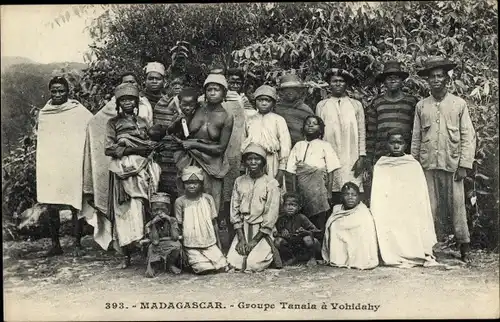 Ak Vohidahy Madagaskar, Groupe Tanala, Gruppe von Einheimischen