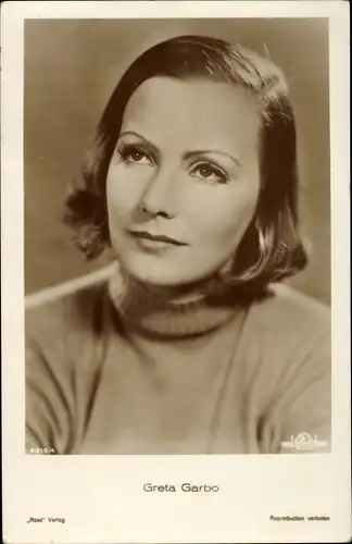 Ak Schauspielerin Greta Garbo, Portrait