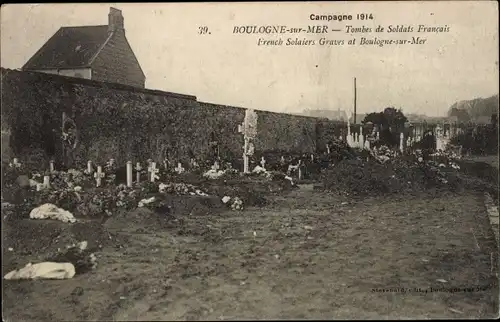 Ak Boulogne sur Mer Pas de Calais, Tombes de Soldats Français, Gräber