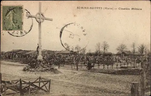 Ak Somme Suippes Marne, Cimetière Militaire, Militärfriedhof