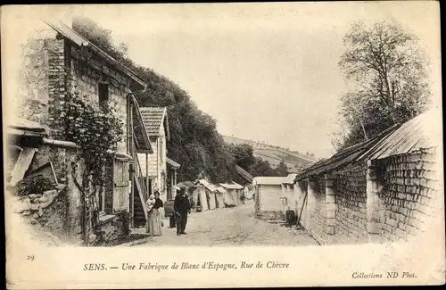 Ak Sens Yonne, Rue de Chèvre, Fabrique de Blanc d´Espagne