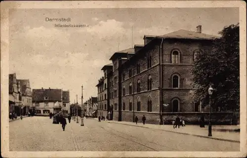 Ak Darmstadt in Hessen, Infanteriekaserne, Straßenansicht