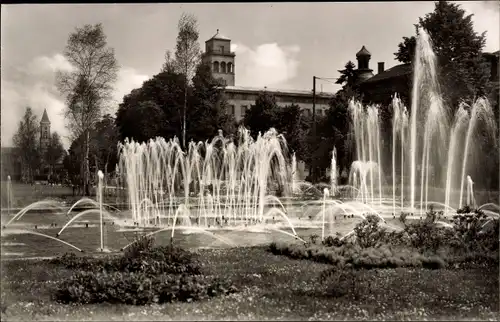 Ak Karlsruhe in Baden, Wasserspiele am Festplatz